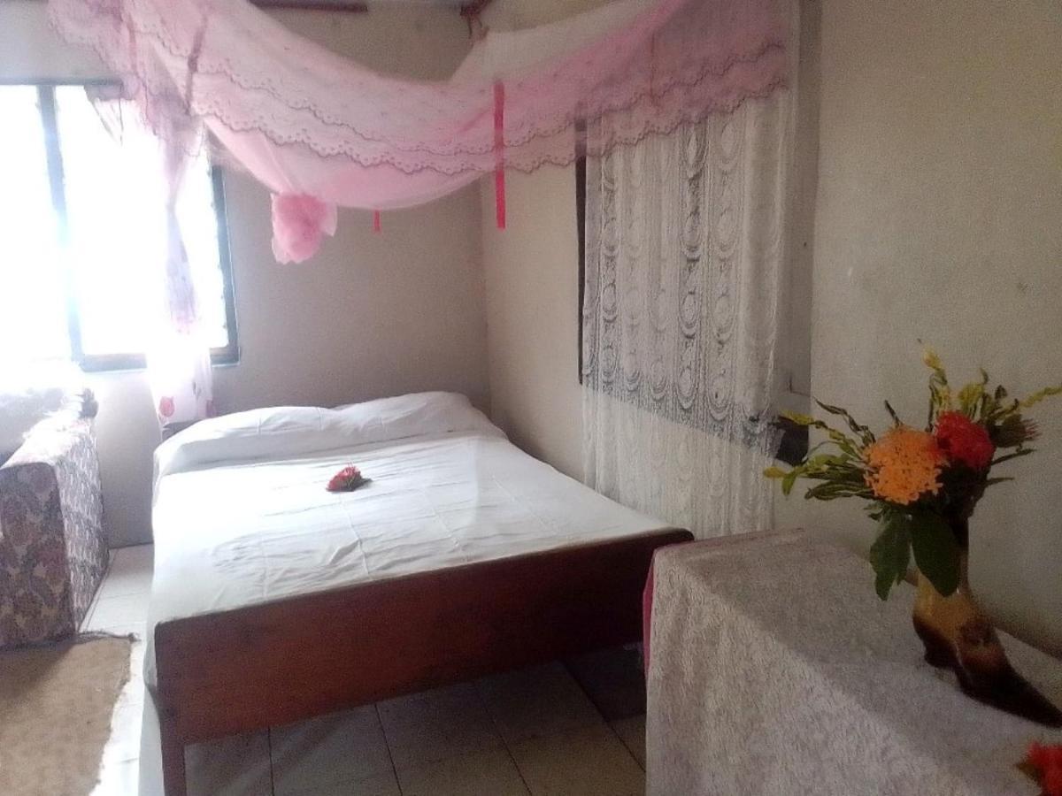 Yasawa Homestays Naisisili Экстерьер фото