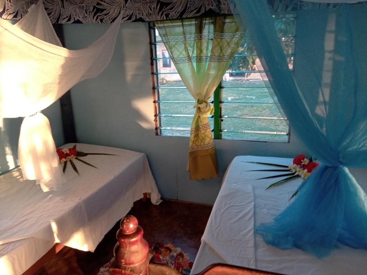 Yasawa Homestays Naisisili Экстерьер фото
