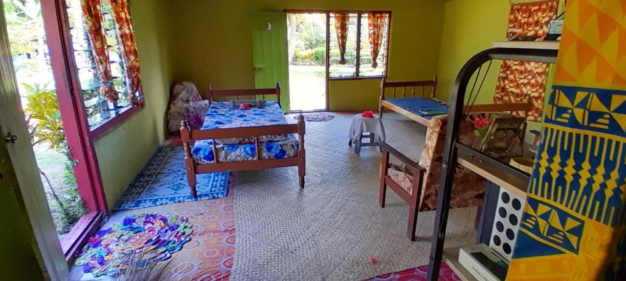 Yasawa Homestays Naisisili Экстерьер фото