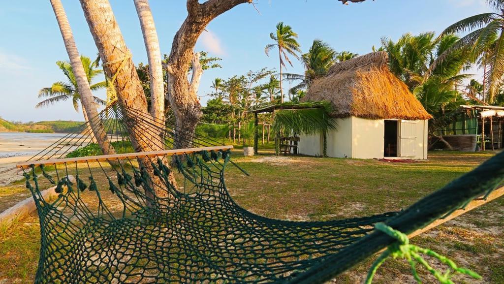 Yasawa Homestays Naisisili Экстерьер фото