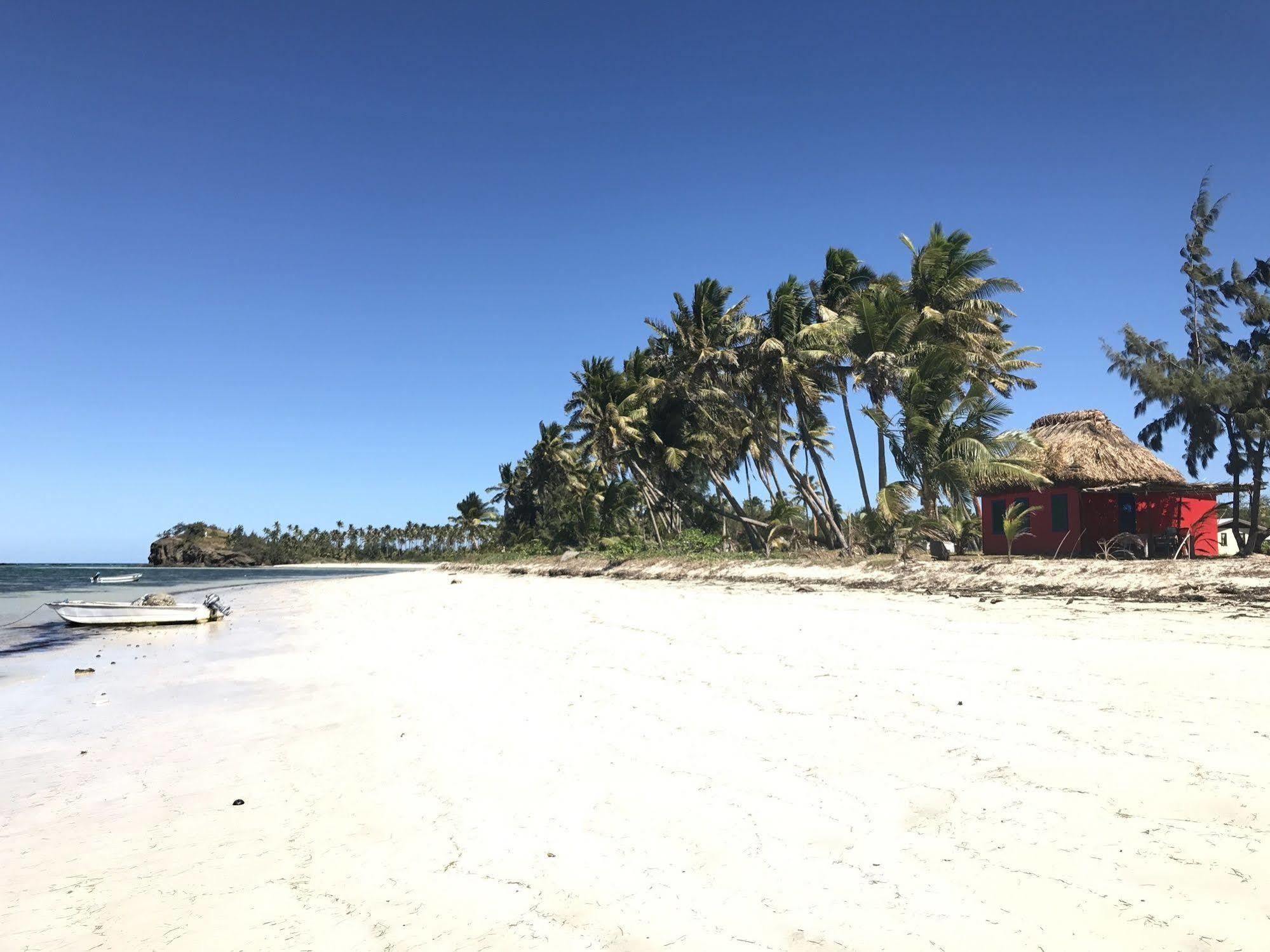 Yasawa Homestays Naisisili Экстерьер фото